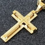 Corrente com Crucifixo Banhado a Ouro - Holy Cross - Correntes e Crucifixos - Correntes Masculinas- masculino - fé cristã