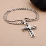 Corrente com Crucifixo Em Aço Inoxidável - Holy Cross - Correntes Masculinas - Crucifixo Moderno- Fé Cristã - SANTO STILO