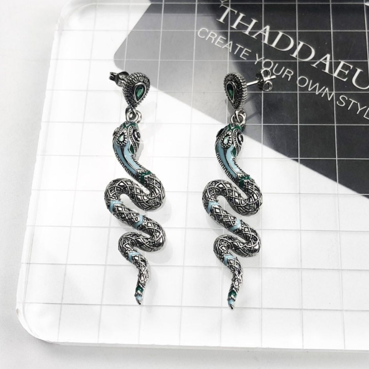 Frete grátis abotoaduras de prata retail cor novo jogo de cobra