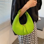 bolsa baguete, bolsa feminina, bolsa preta, bolsa laranja, bolsa verde, bolsa estilosa, acessórios femininos