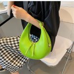 bolsa baguete, bolsa feminina, bolsa preta, bolsa laranja, bolsa verde, bolsa estilosa, acessórios femininos