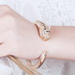 Bracelete Dourado, Pulseira Pandora, Pulseira Vivara, pulseira rommanel, bracelete cartier, pulseira de berloques, Look Poderoso, Leopardo, Animal Print
