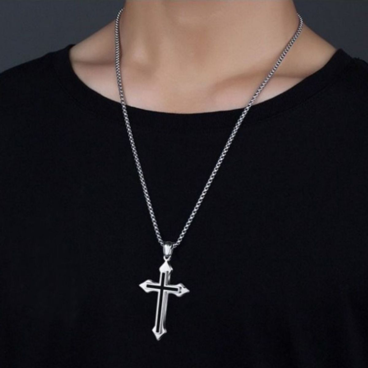 crucifixo masculino,